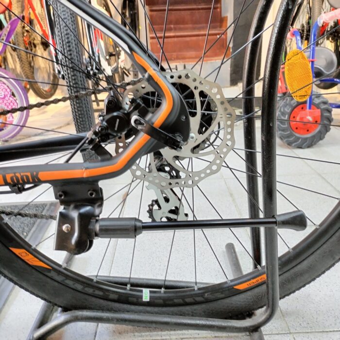 Bicicleta Super Look Lion 29 Negro naranja mate