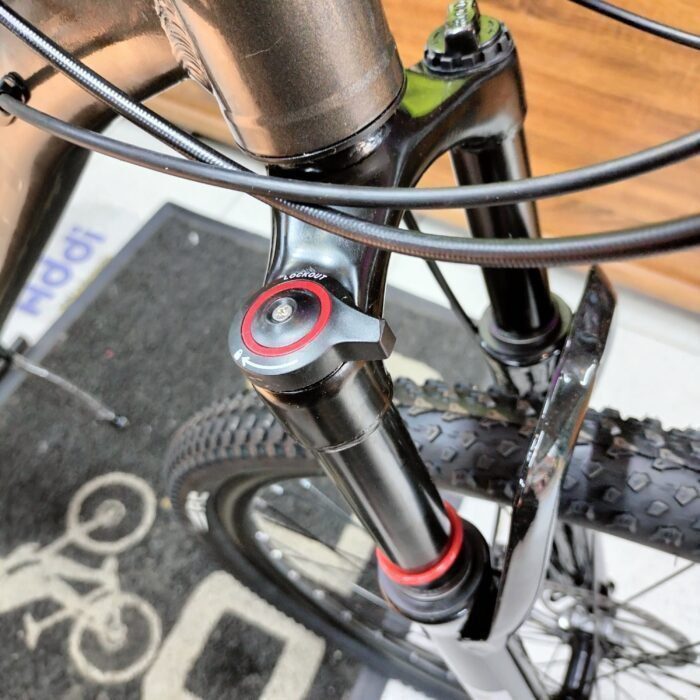 Bicicleta Roca Prado 160 gris freno hidráulico rin 29