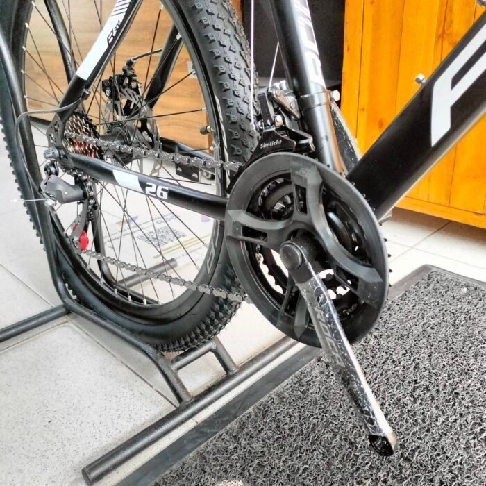 Bicicleta Roca Makalu Steel negro blanco rin 26