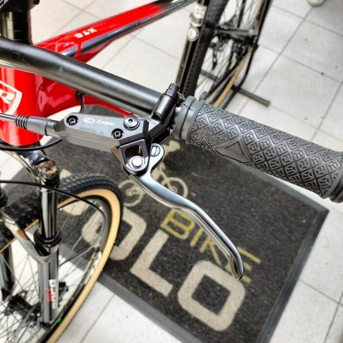 Bicicleta Roca Nevada 2025 R29 Rojo negro Freno Hidráulico
