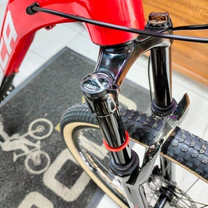 Bicicleta Roca Nevada 2025 R29 Rojo negro Freno Hidráulico
