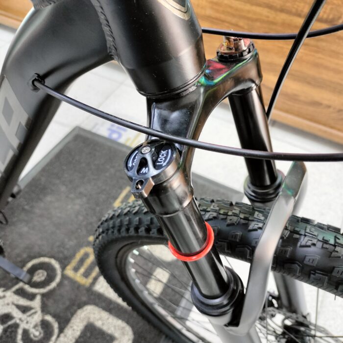 Bicicleta Roca Prado 140 2026 Rin 29 Negro dorado - Imagen 11