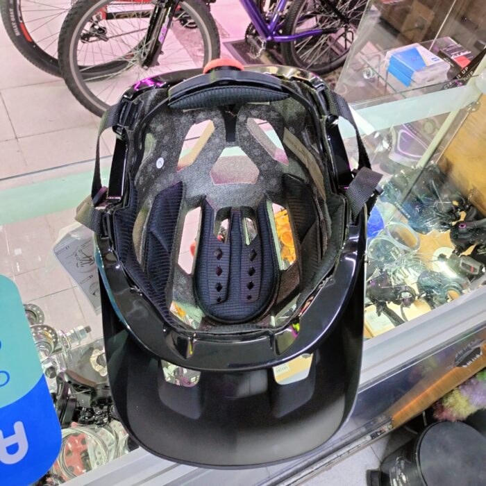 CASCO MTB MAINFRAME NEGRO - Imagen 7