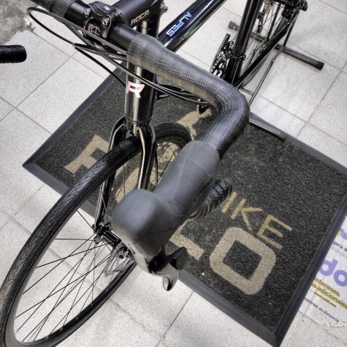 Bicicleta Ruta Roca Alpes 2025 9 Velocidades negro - Imagen 3