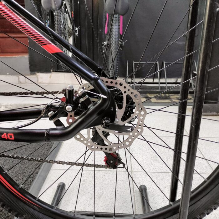 Bicicleta Roca Prado 140 2026 Rin 29 Negro rojo - Imagen 8