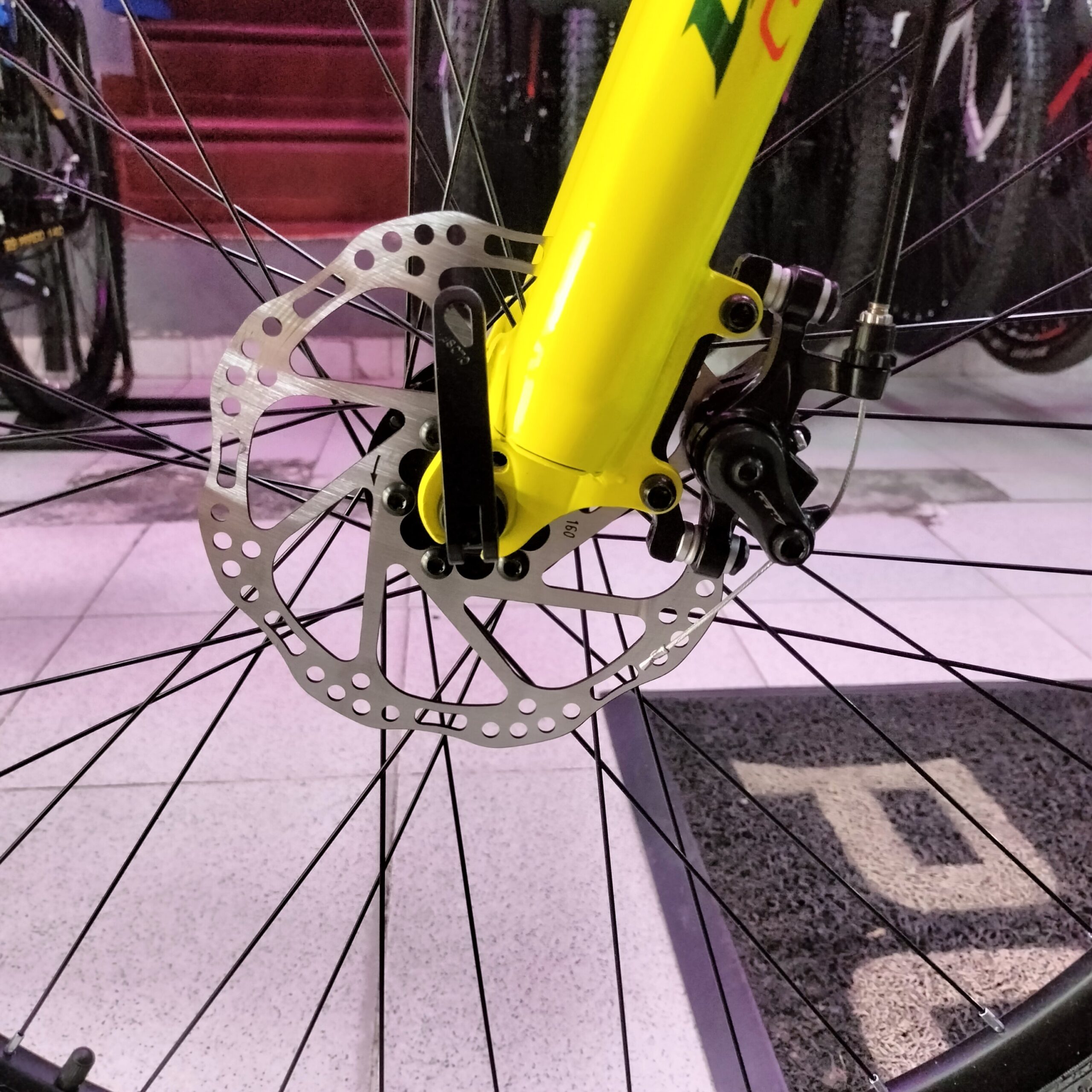 2025/09/1000624202-scaled.jpg BICICLETA MTB 29 3X7V LYNX ALUMINIO GW VERDE PINO - Imagen 5