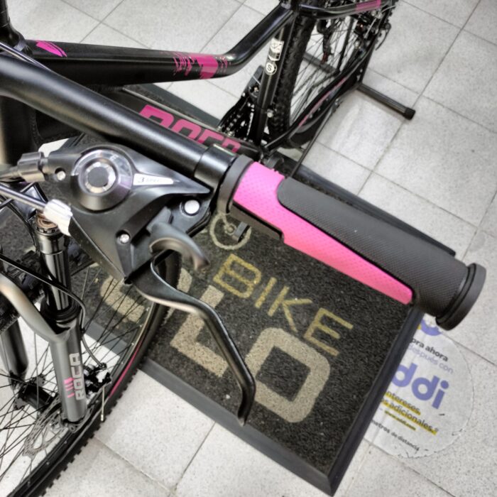 Bicicleta Roca Prado 140 2026 Rin 29 Negro fucsia - Imagen 3