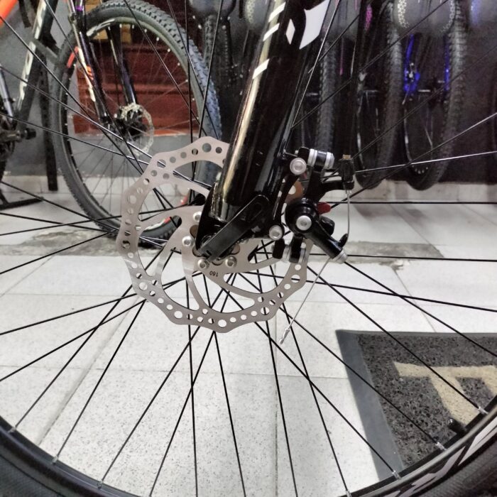 Bicicleta Roca Makalu SX 2026 Rin 29 Blanco negro - Imagen 5