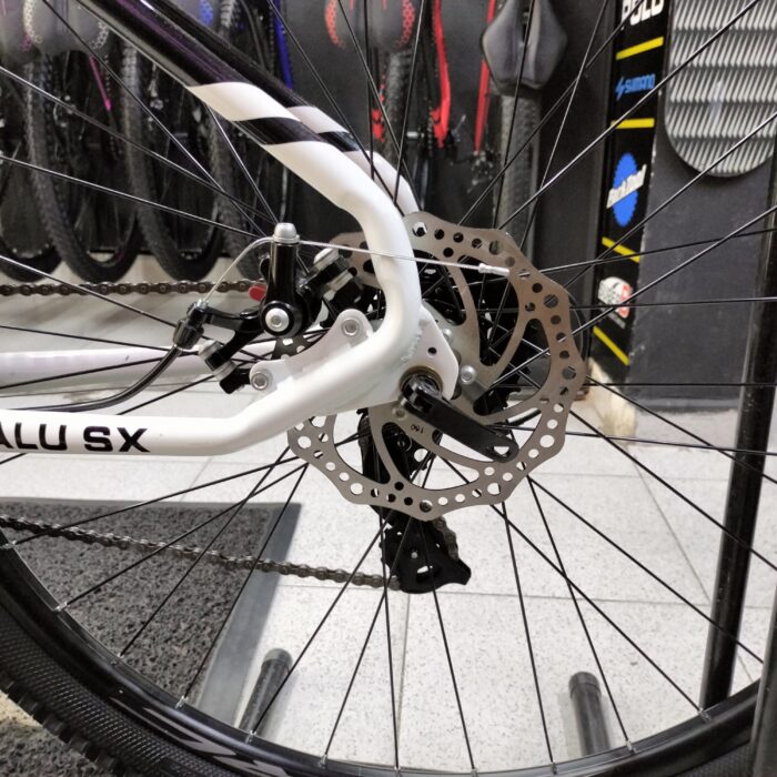 Bicicleta Roca Makalu SX 2026 Rin 29 Blanco negro - Imagen 8