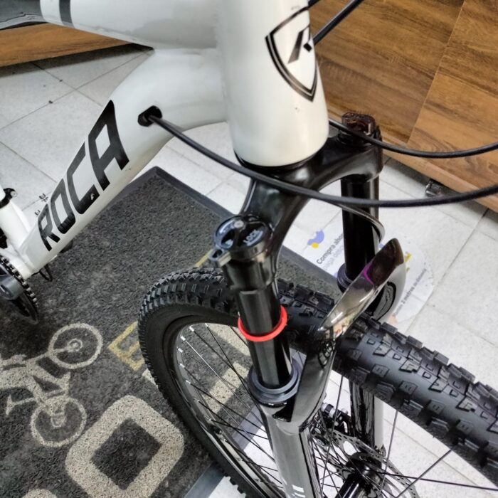 Bicicleta Roca Makalu SX 2026 Rin 29 Blanco negro - Imagen 11